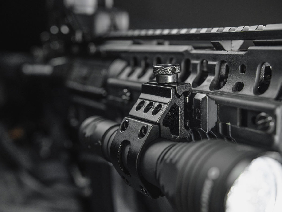 Montáž na picatinny lištu Armytek AWM-06