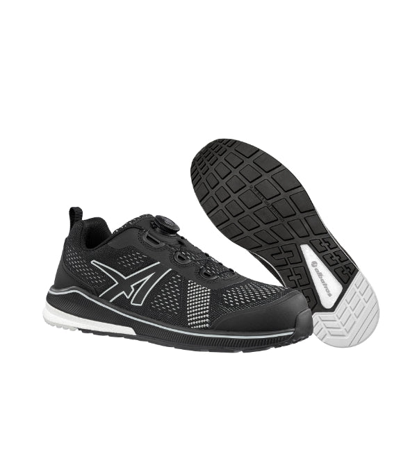 VOLTAGE BLACK QL LOW S33 Poltopánky pánske — čierna