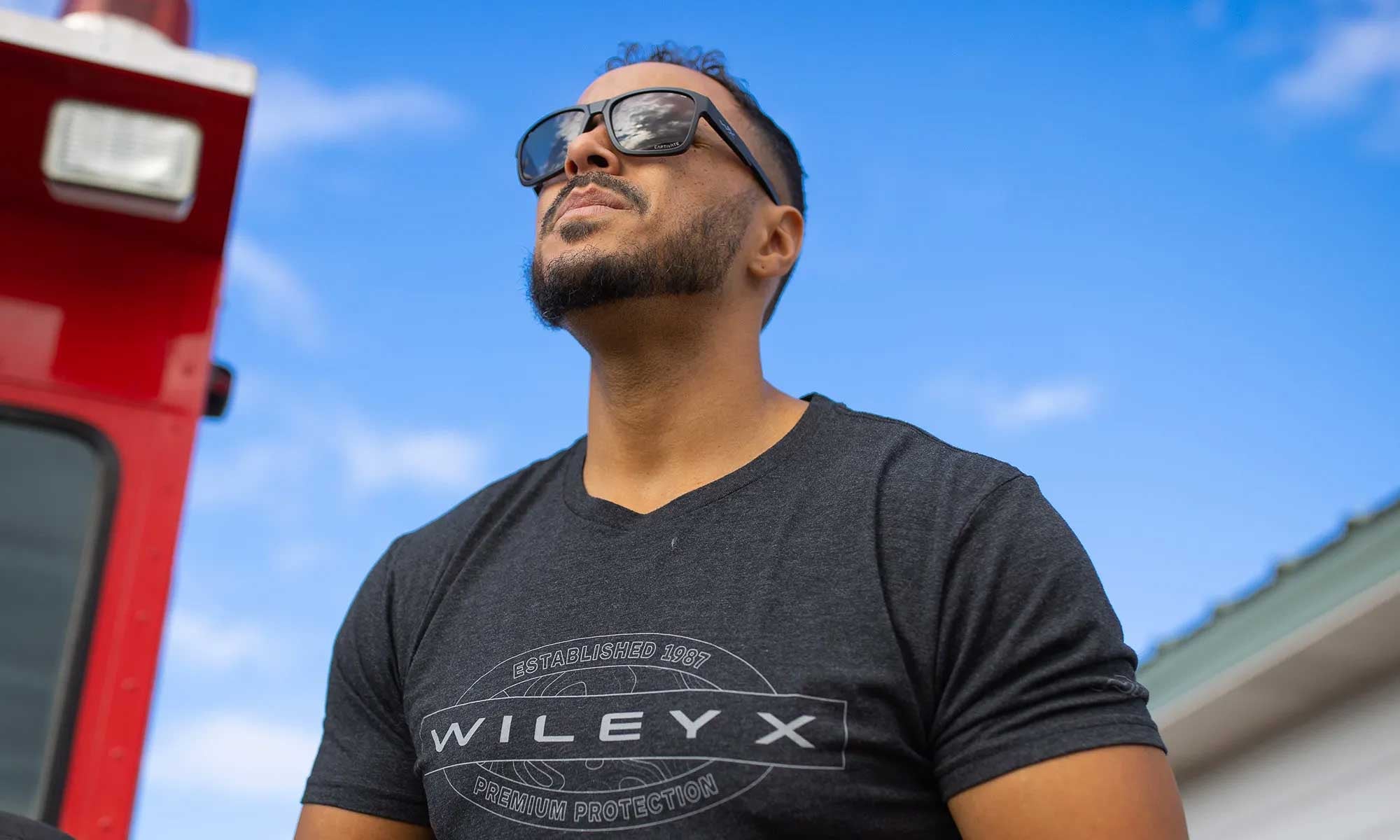 Wiley X WX TREK — Captivate Polarized - Grau, Mattschwarz